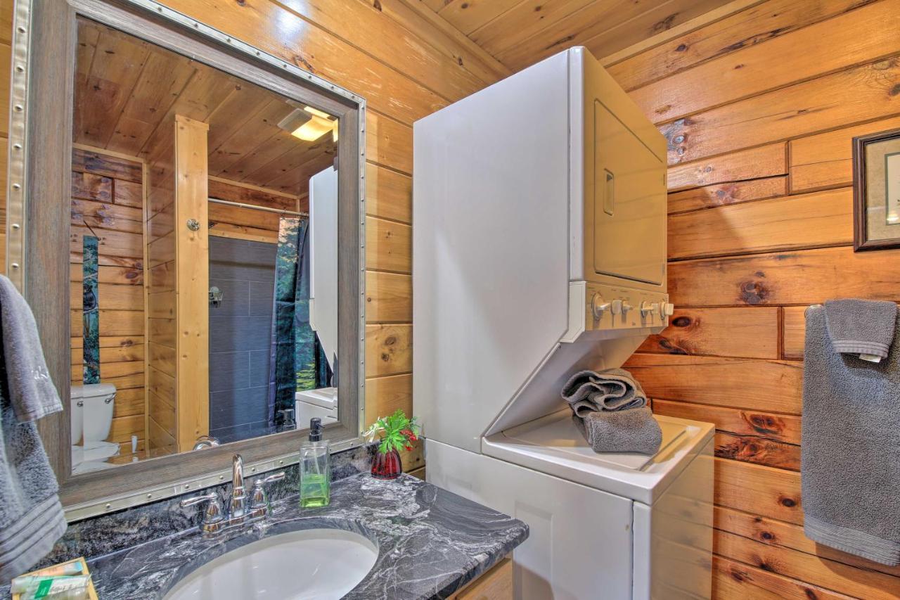 Gatlinburg Cabin With Pool Table And Hot Tub! 外观 照片