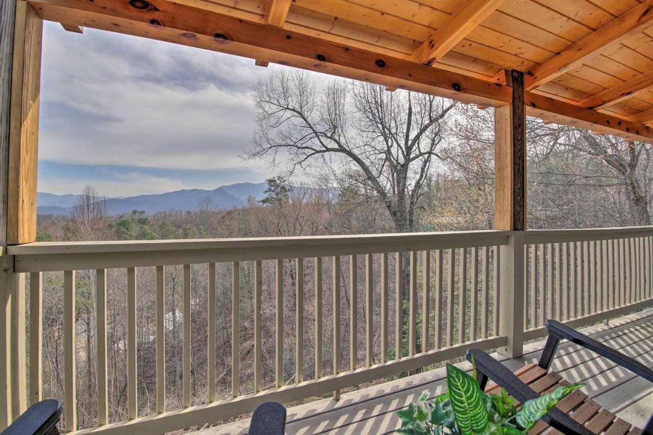 Gatlinburg Cabin With Pool Table And Hot Tub! 外观 照片